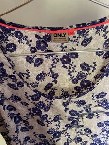 Floral Sleeveless Tank Top