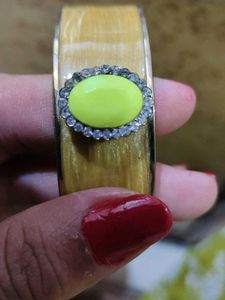 singale braclet for female