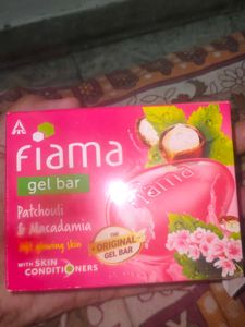 Fiama Patchouli &amp; Macadamia Soap