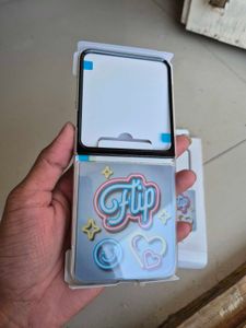 Samsung Galaxy Z Flip6 Flipsuit Case (Silver)