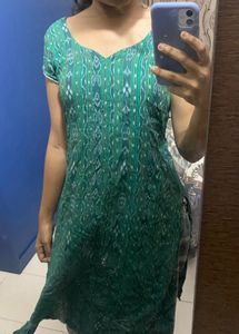 Green Kurti
