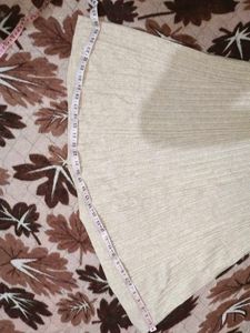 Elegant Off White Skirt For Winters