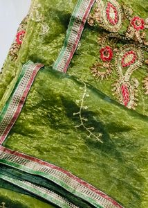 Parrot 🦜 Green 💚