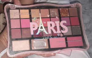 PARIS EYESHADOW/ HIGHLIGHTER/ BLUSHER