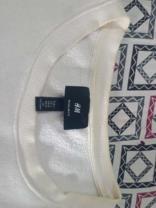 HM Earth Graphic Sweatshirt