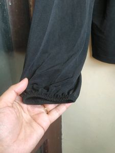 Mango Beautiful Black Mid Length Top