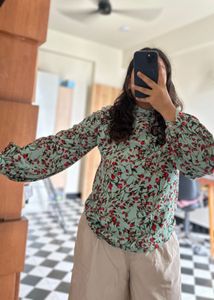 Floral Print Blouse/ Top