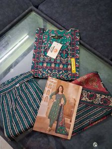 Mayur Dress Ready Made L Size