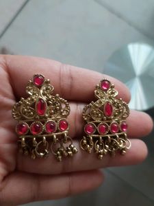 New Earring Not Used