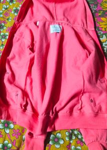 Hoodie With Chain For Heavy Winter Lowest Price