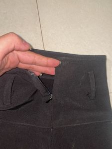 Black Pleated Mini Skirt v cute