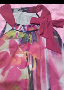 FLOWY FLORAL PRINT TOP