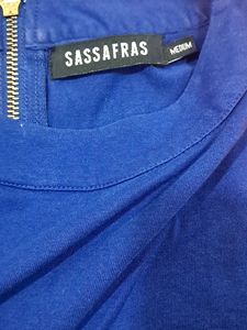 SASSFRAS Casual Bell Sleeves Embellished Blue Top