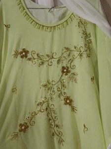 Lime Green Embellished Kaftan With Dupatta