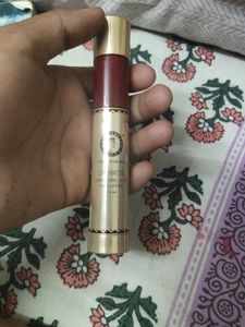 combo of 1 naath , 1 ring and lipstick
