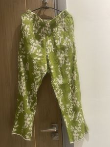 Green Floral Embroidered Cod Set