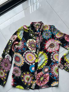 Kaleidoscope Print Button-Down