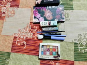 Make-up Items