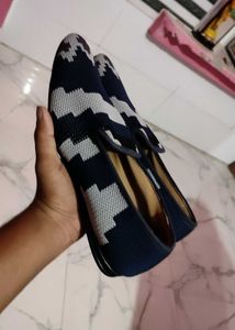 Stylish Navy Blue Ballerinas UK 43