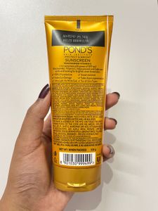 Pond’s Light Sunscreen Spf 55 PA++