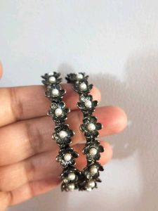 Floral Pearl Rustic Bangle