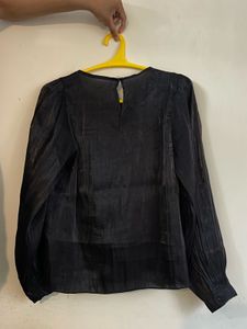 Korean Top