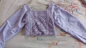 Beautiful Lavender Balloon Sleeve Crop Top🪐🌼