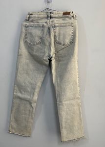 Jeans from red tape