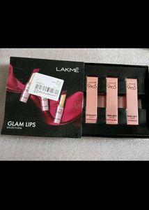Lakme 9to 5 lipstick -Garnet punch