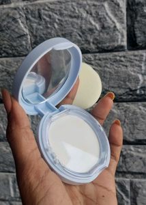 Korean Etude Sebum Soak Pact Compact Powder