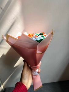 Tricolor Ribbon Rose Bouquet