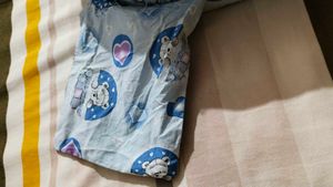 Babyhug Feeding Pillow