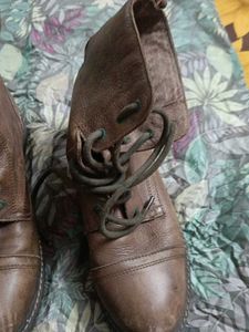 Vintage Leather Lace-Up Ankle Boots