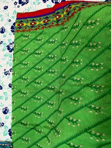 Saree With Padded Blouse