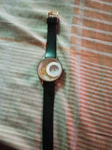 Unique Gold Glitter Watch