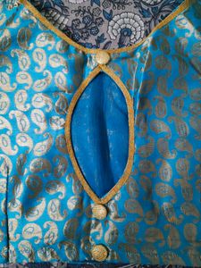 Saree With Blouse