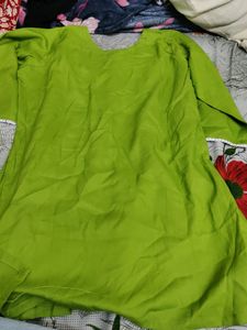 Short Green Chinkankari Kurti