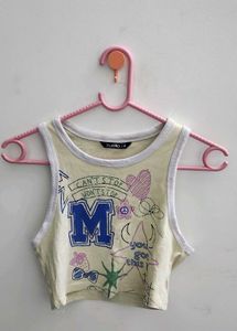 Graphic Print Crop Top