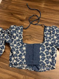 Guess Crop Top Fancy Full Sleeve Brand