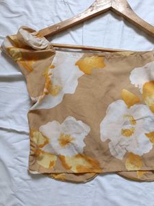 Beige Yellow Top