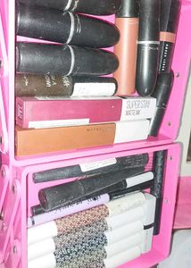 Makeup bundle