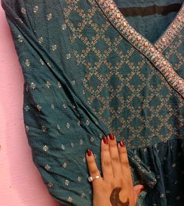Avaasa Green Anarkali Kurta (Women&#39;s)