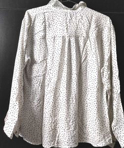 Xxl Ivory Shirt With Black Polka Dots