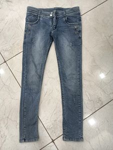 Jeans for girls😍