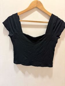 Black Square Neck Crop Top