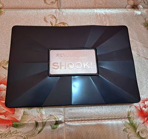 Makeup Revolution London Eyeshadow Palette