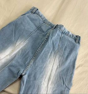 Bootcut High Waist Jeans