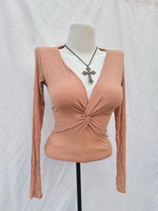 Amisu Tan Twist Front Long Sleeve Top