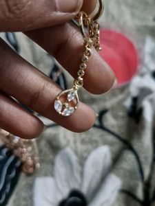 Two Layered Necklace With Bracelet And Earrings