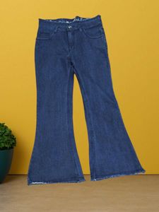 E@80 Size-32 Flared Jeans